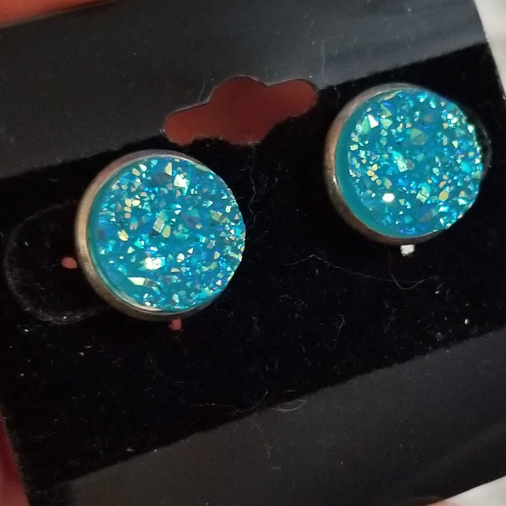 Blue Drusy Stud Earrings - Picture 4 of 4